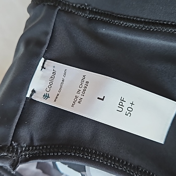 Coolibar Reversible Swim Top - Picture 4 of 4